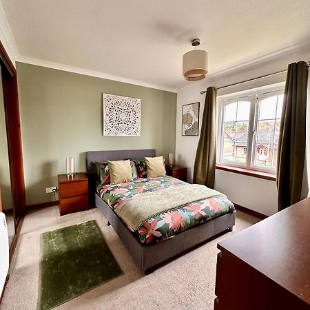 Apartment With Parking, Close To The Raigmore Hospital 인버네스 외부 사진